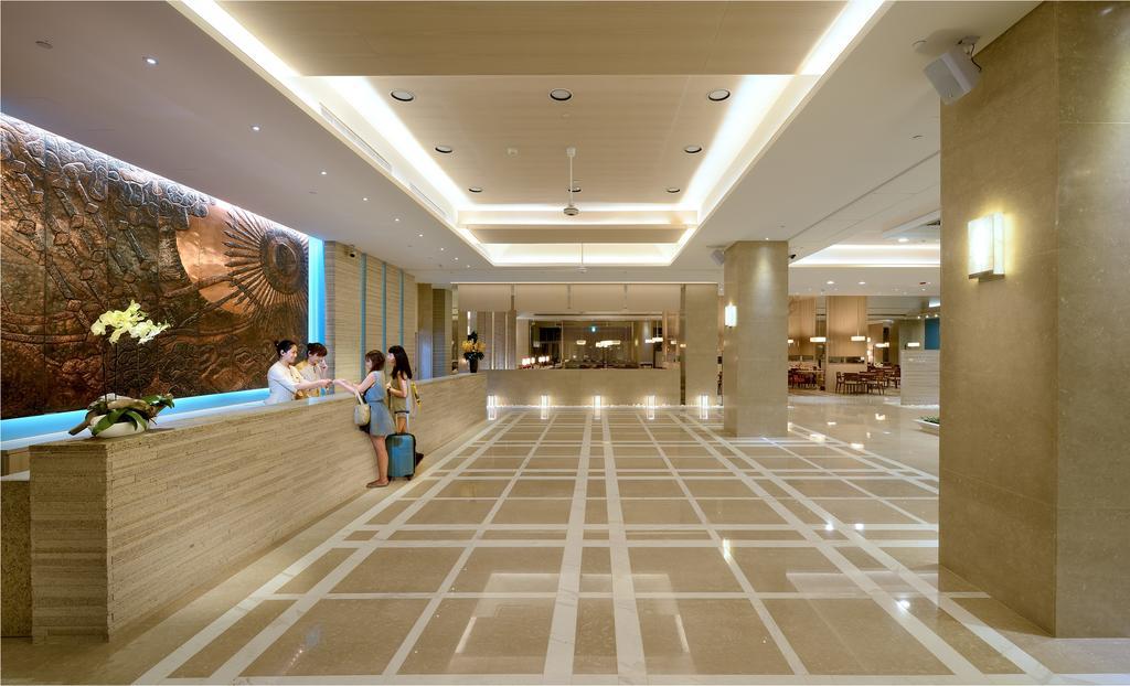 Chihpen Century Hotel Wenquan Екстер'єр фото Lobby