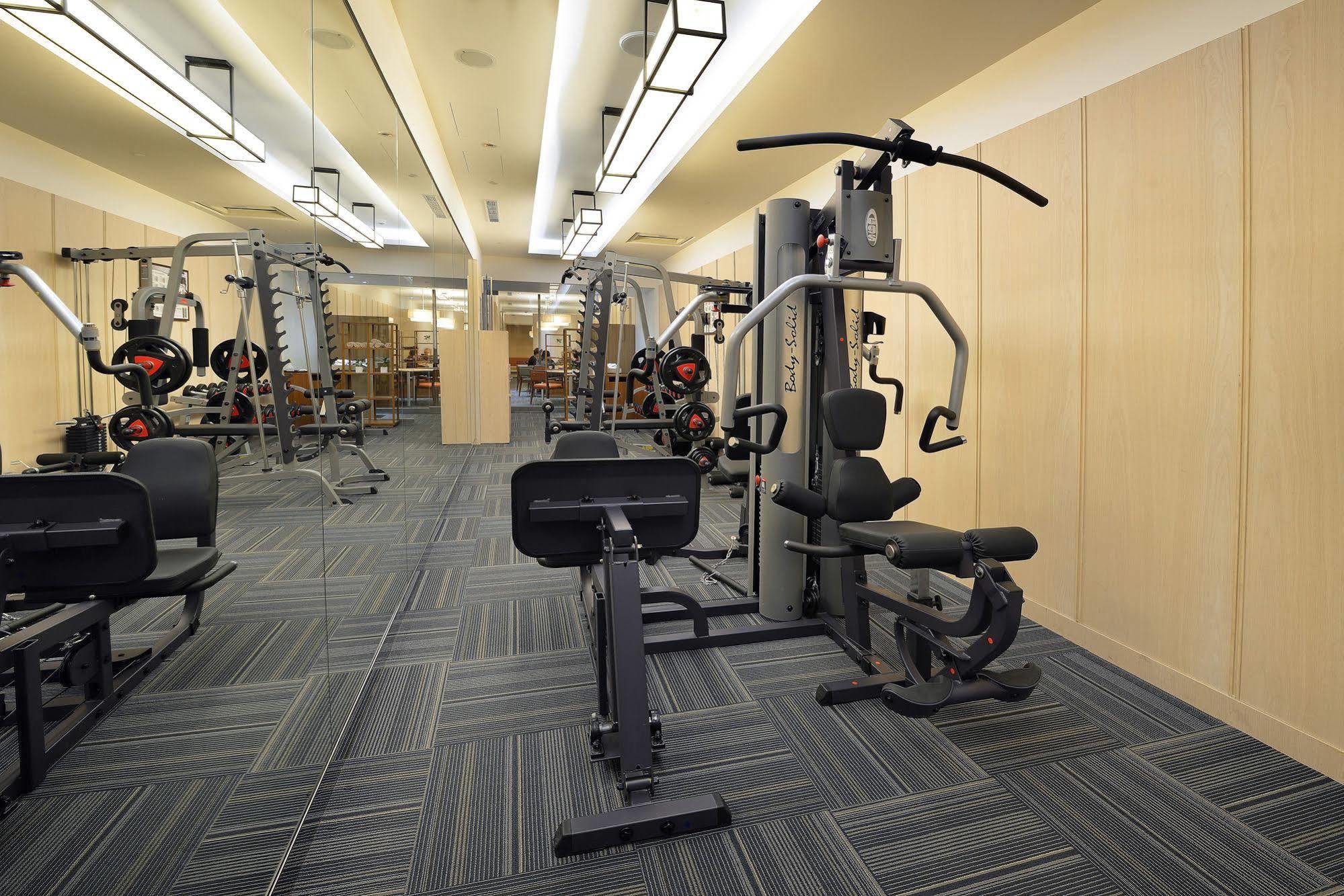 Chihpen Century Hotel Wenquan Екстер'єр фото The gym at the hotel